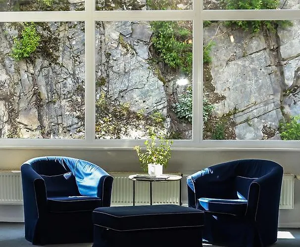 & Tagungszentrum Hessenkopf 2*