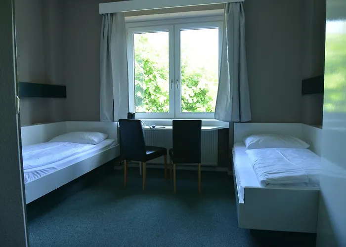 Hotel & Tagungszentrum Hessenkopf 2*